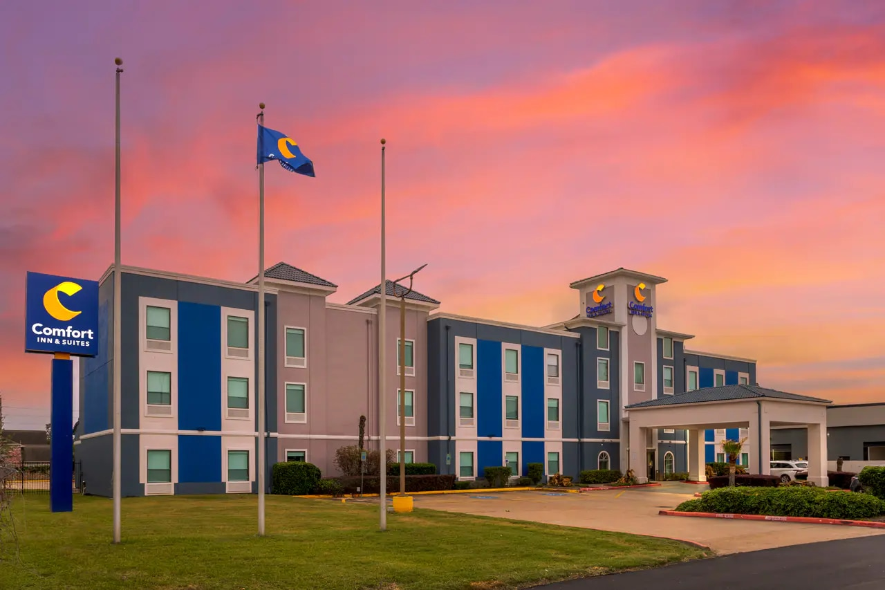 Pleasing Outside Of Hotel